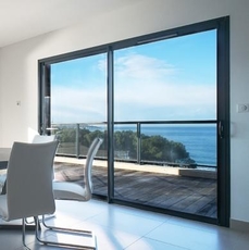 Diffusion Menuiserie Figeacoise à Figeac - pose de portes d'entrées et fenêtres à Figeac et Cahors