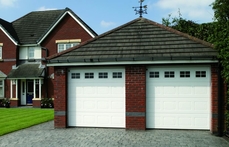 Diffusion Menuiserie Figeacoise à Figeac - pose de portes d'entrées et fenêtres à Figeac et Cahors